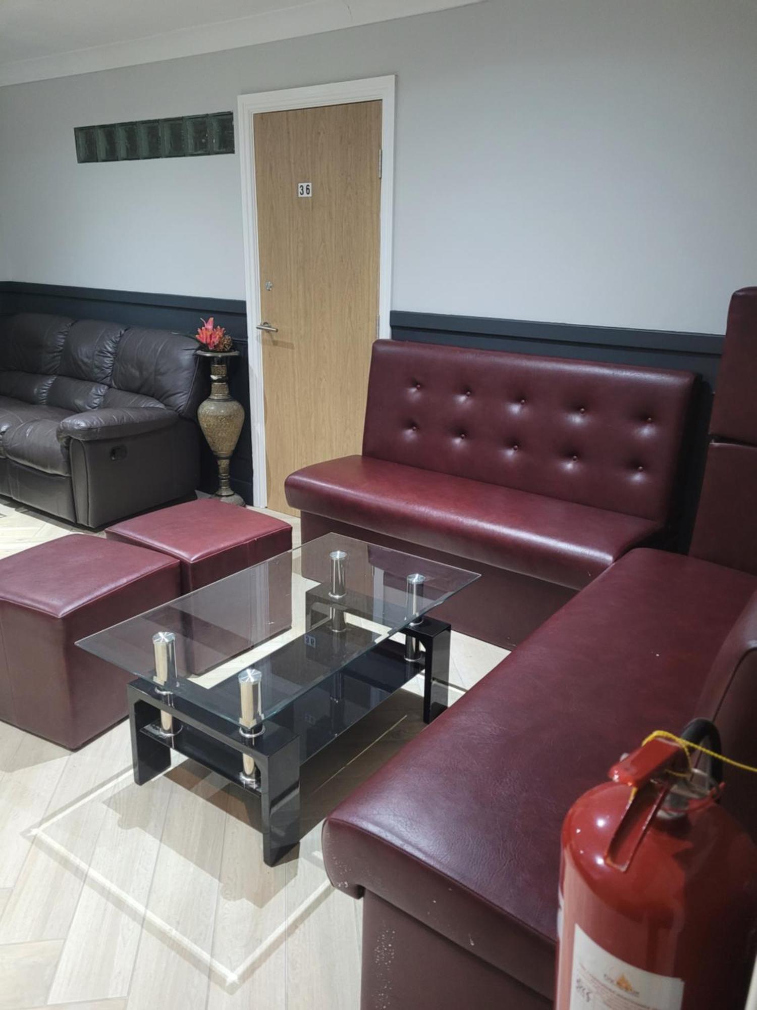The Gatwick White House Hotel Horley Bagian luar foto